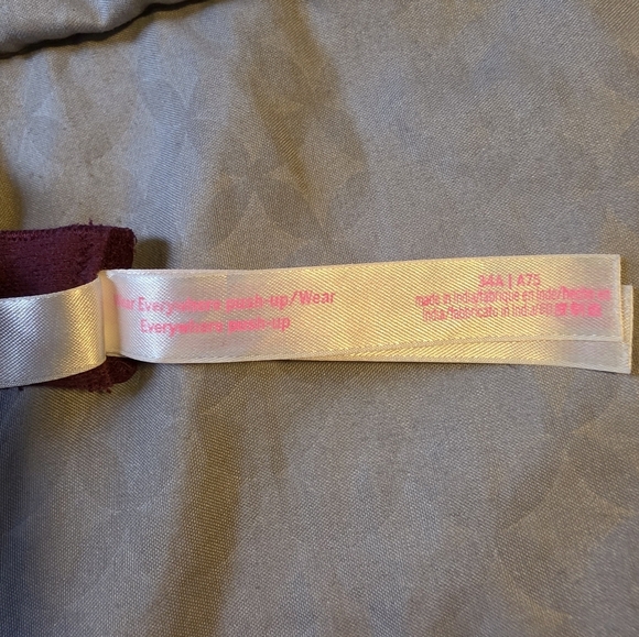 Purple Underwire Bra - Picture 3 of 3